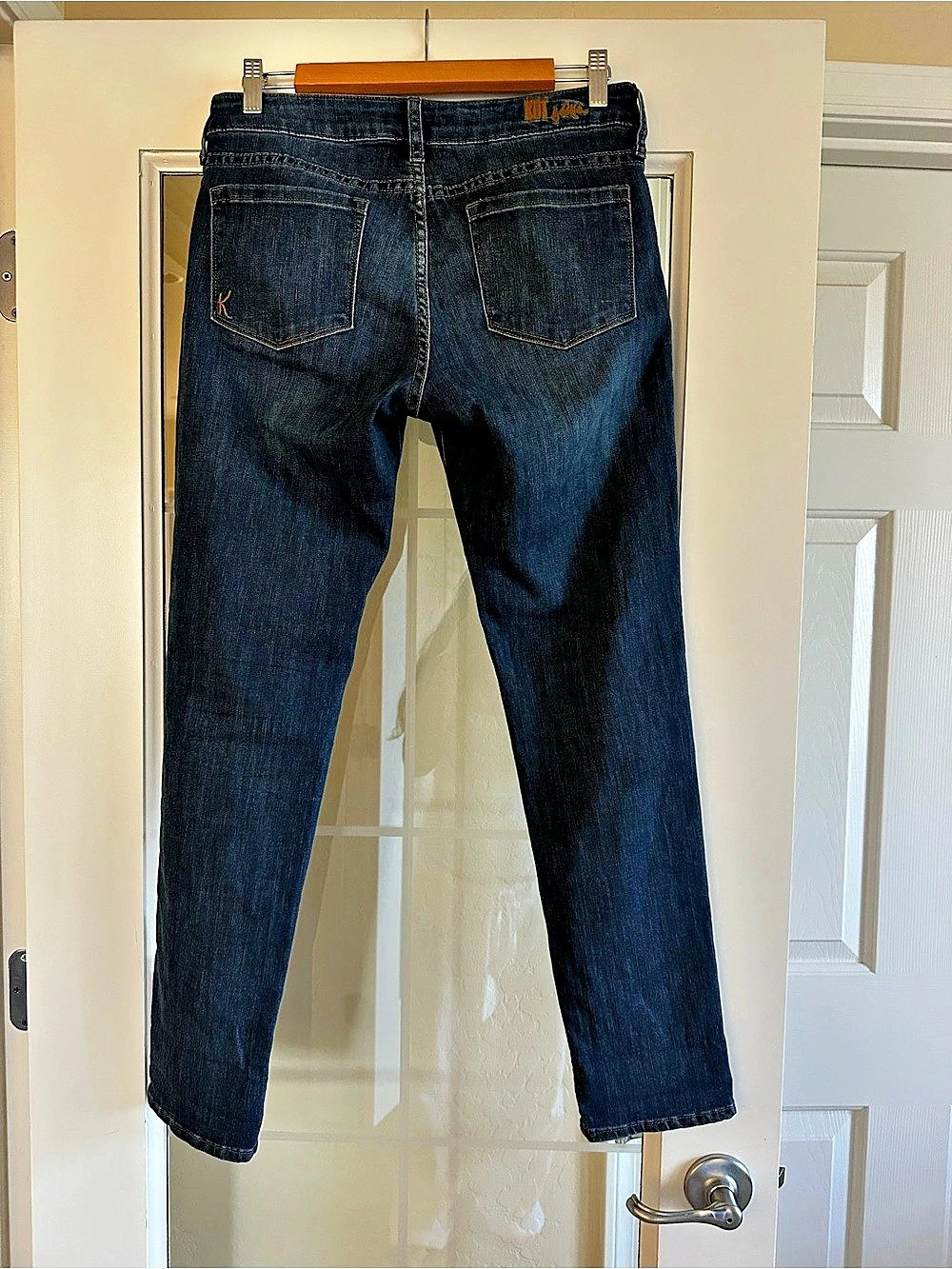 Kut from the Kloth Mid-Rise Slim Straight Leg Jeans Straight Leg Jeans - Picture 3 of 8